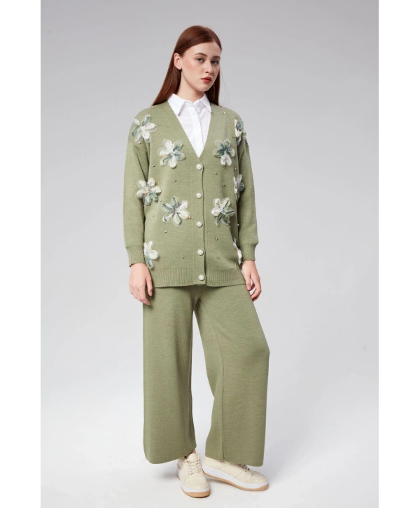 Tül Çiçekli Triko Takım