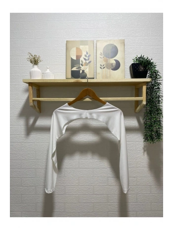 BOYUNDAN GEÇİRMELİ SIFIR YAKA KOLLUK