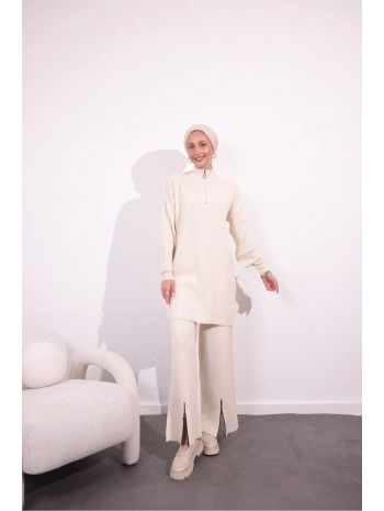 FERMUAR DETAYLI VİRAL TRİKO TAKIM