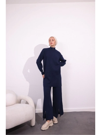 FERMUAR DETAYLI VİRAL TRİKO TAKIM