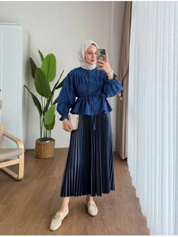 Belden Bağlamalı Kısa Gömlek