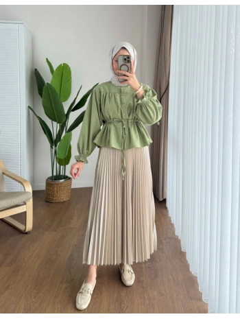 Belden Bağlamalı Kısa Gömlek