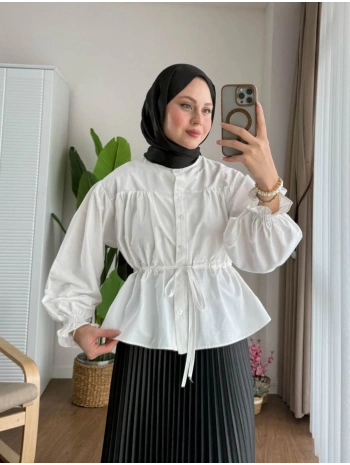 Belden Bağlamalı Kısa Gömlek