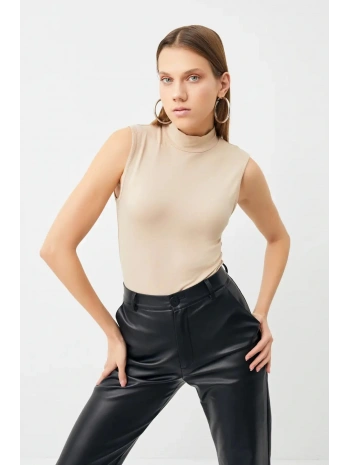 Penye Kumaş Boğazlı Badi - Bej