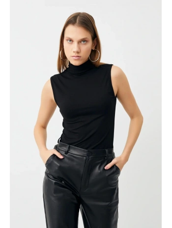 Penye Kumaş Boğazlı Badi - Siyah