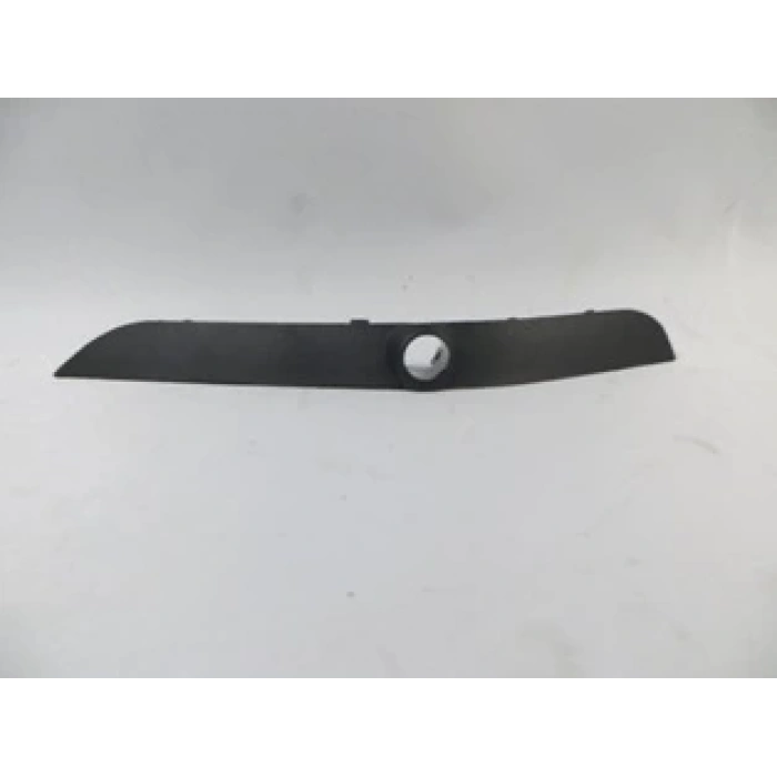 BMW X5- E53- 04/06; ÖN TAMPON BANDI SAG (PARK SENSÖR DELIKLI)