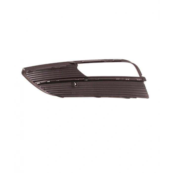 AUDI A3- HB/SB- 12/15; SİS LAMBA KAPAĞI SAĞ SİS DELİKLİ/NİKELAJ ÇITALI (TYG)