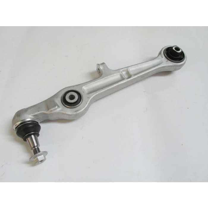 AUDI A4- 02/05; ÖN ALT TABLA DÜZ TIP SAG/SOL AYNI (ADET)(SALINCAK) ALÜMINYUM (SH)