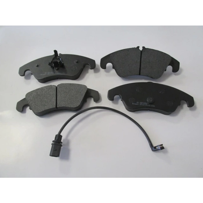 AUDI A4- 13/15; ÖN FREN BALATASI 1,8/2,0/3,0(1KABLOLU)(DİSK)(155x66.6x19.6/15;5.3x71.9x18.8)(BRAMAX)