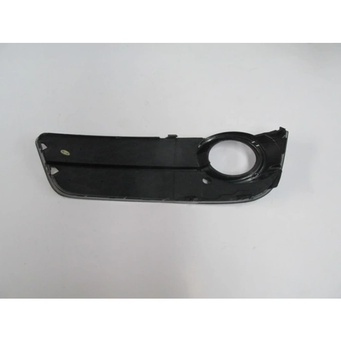 AUDI A5- 08/12; SİS LAMBA KAPAĞI SAĞ DELİKLİ (SİS YUVASI ÇERÇEVESİZ) (TW)