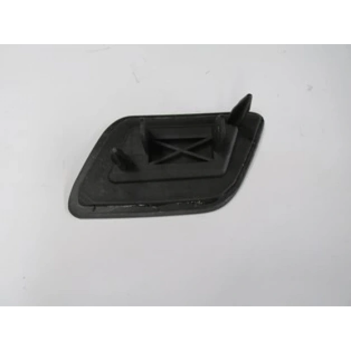 AUDI A6- 01/04; FAR YIKAMA FISKİYE KAPAĞI SAĞ SİYAH (TW)