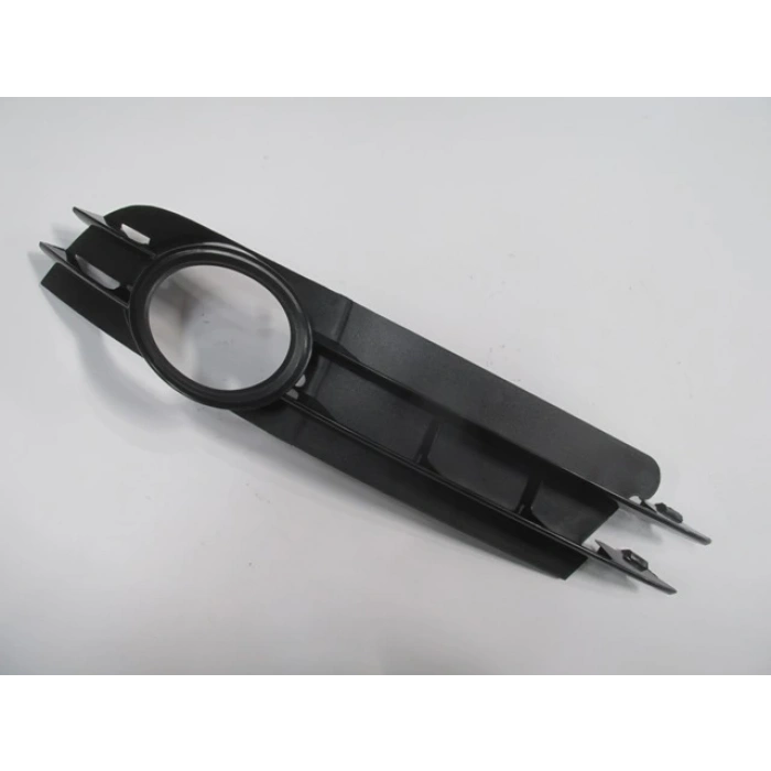 AUDI A6- 05/09; SİS LAMBA KAPAĞI SOL SİYAH SİS DELİKLİ (BENZİNLİ)(TW)