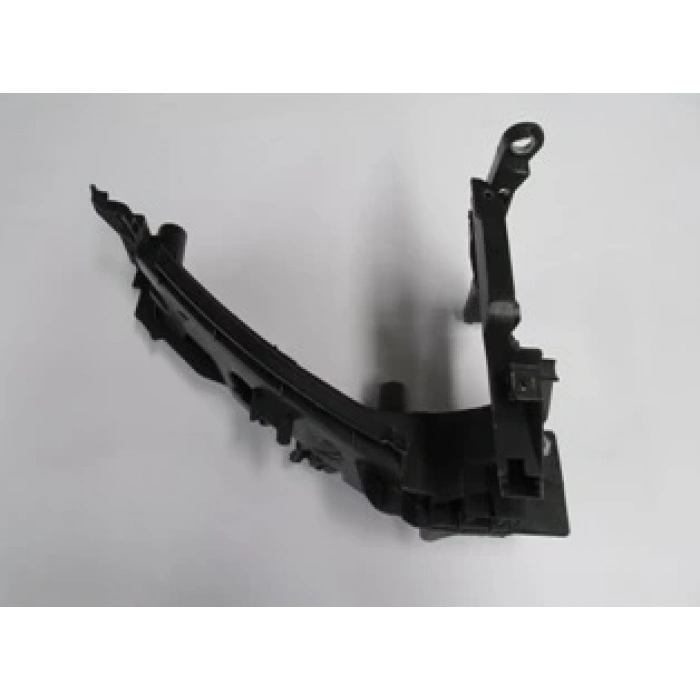 AUDI Q5- 10/12; FAR ALT BAĞLANTI BRAKETİ KÖŞE SOL PLASTİK (BFN)