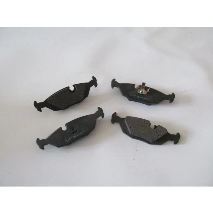 BMW 3 SERI- E30- 84/91; ARKA FREN BALATASI 316/318/320/325 (KABLOSUZ)(DİSK)(125,40X37,70X16)(BRA