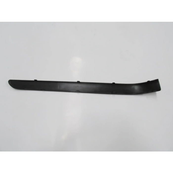 BMW 3 SERI- E46- SD- 02/05; ARKA TAMPON BANDI SAĞ PÜTÜRLÜ SİYAH (SENSÖR DELİKSİZ) (TW)