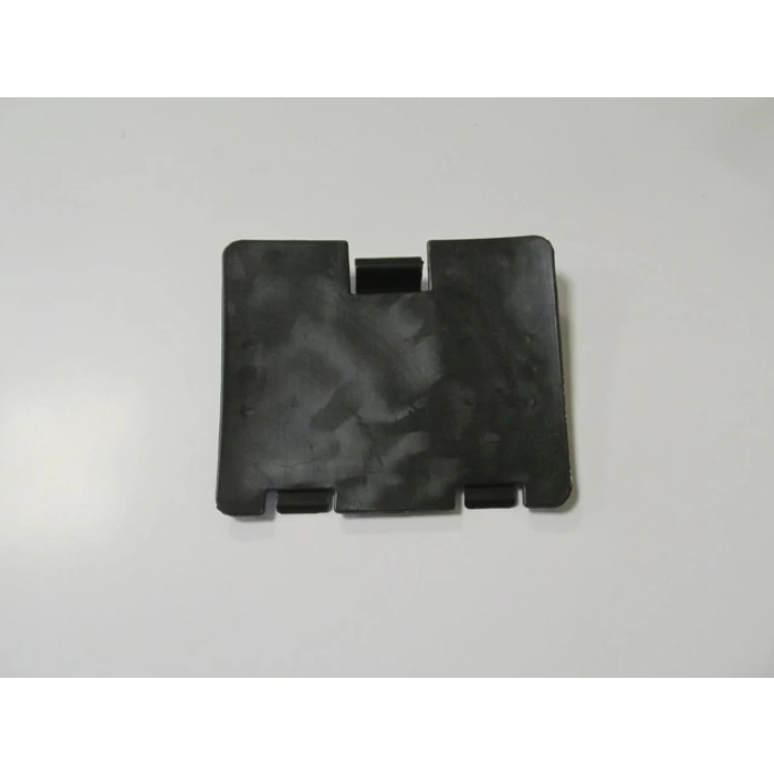 BMW 3 SERI- E90- 05/09; ÖN ÇAMURLUK DAVLUMBAZI ÜST KAPAĞI SAĞ/SOL AYNI (PLASTİK ENJEKSİYON)