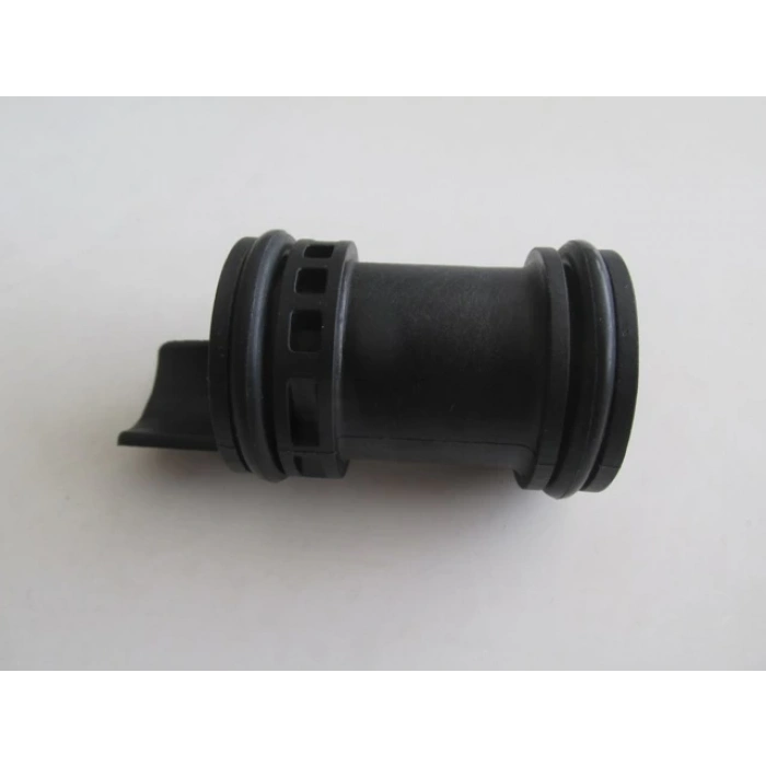 BMW 3 SERI- E90- 05/11; YAĞ RADYATÖR HORTUMU EŞANŞÖR BORUSU KISA