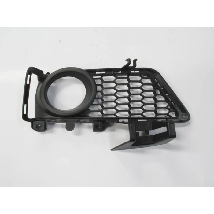 BMW 3 SERI- F30- 12/14; SİS LAMBA KAPAĞI SAĞ SİS DELİKLİ (M-TECH)