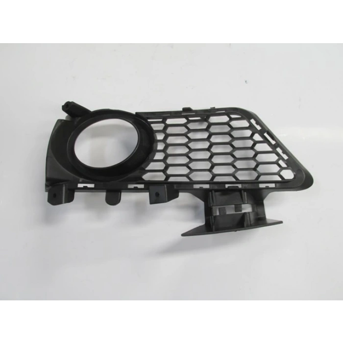 BMW 3 SERI- F30- 12/14; SİS LAMBA KAPAĞI SOL SİS DELİKLİ (M-TECH)