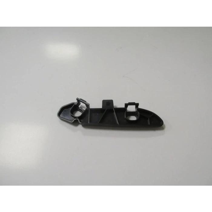 BMW 3 SERI- F30- 12/18; ÖN TAMPON BRAKETİ ALT SAĞ PLASTİK (M-TECH)