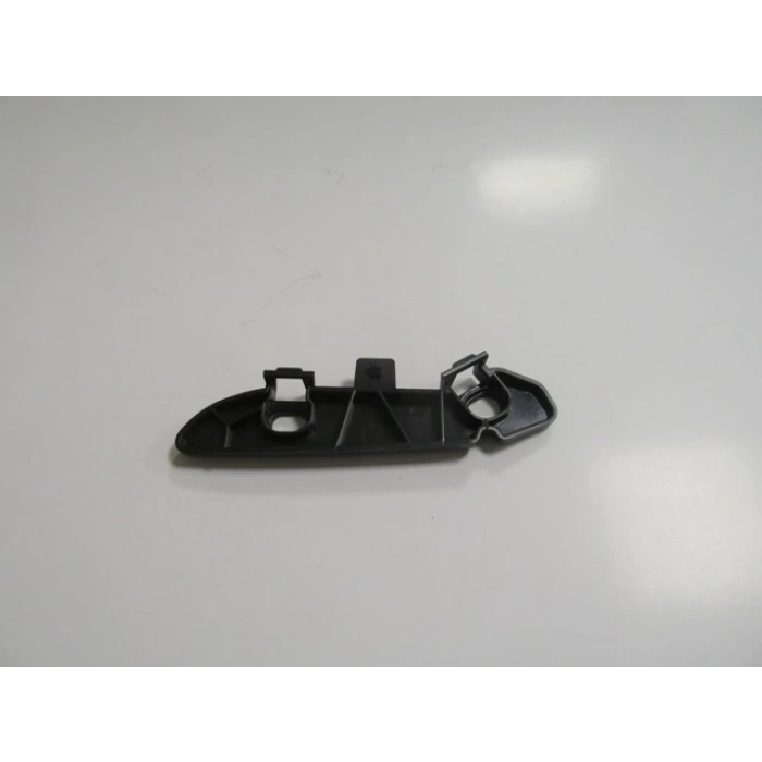 BMW 3 SERI- F30- 12/18; ÖN TAMPON BRAKETİ ALT SOL PLASTİK (M-TECH)