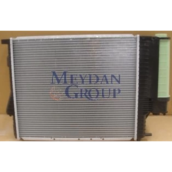 BMW 5 SERI- E39- 01/03; SU RADYATÖRÜ MANUEL (PLASTİK KAZAN) ALÜMİNYUM 2SIRA PETEK 52.5/44 (TOMSUN)