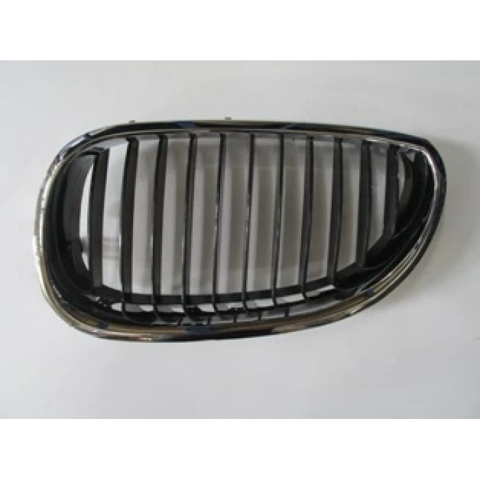 BMW 5 SERI- E60- 04/10; ÖN PANJUR SOL NİKELAJLI/SİYAH (TW)
