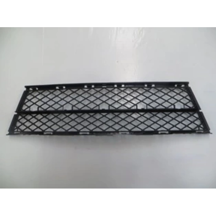 BMW 5 SERI- E60- 07/10; ÖN TAMPON PANJURU ORTA SİYAH (TW)