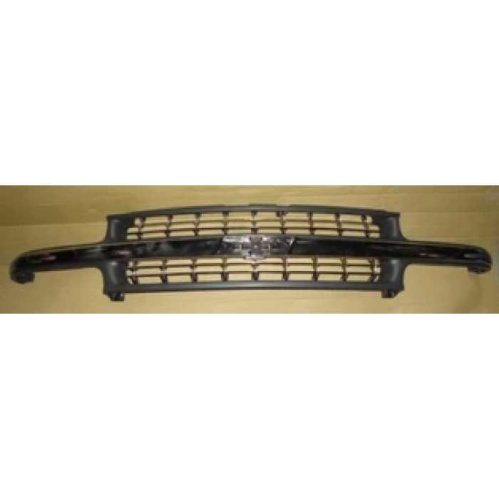CHEVROLET SILVERADO- 99/02; ÖN PANJUR SİYAH (ÜST ÇITASI VE PETEKLERİ NİKELAJLI)