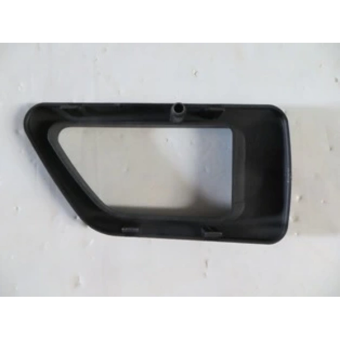 CITROEN BERLINGO- 96/03; ÖN KAPI İÇ AÇMA KOLU ÇERÇEVESİ SOL SİYAH