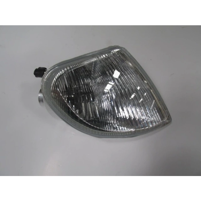 CITROEN BERLINGO- 96/03; ÖN SİNYAL SAĞ BEYAZ (MARS) (E MARKLI)