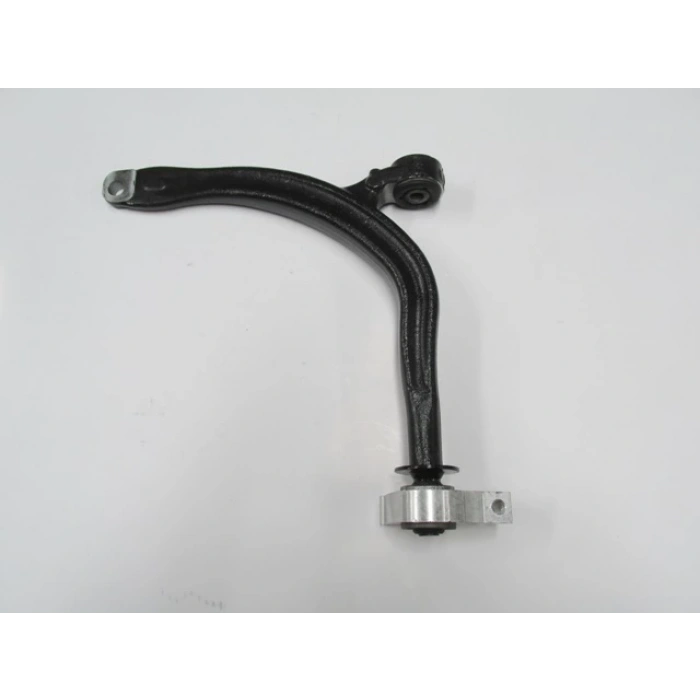 CITROEN C5- 01/05; ÖN ALT TABLA SOL BURÇLU/TAKOZLU (SALINCAK) (SH)