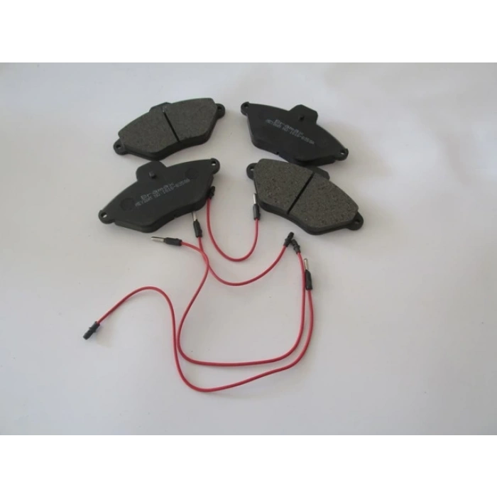 CITROEN XANTIA- 93/98; ÖN FREN BALATASI (4 KABLOLU) (DİSK)(130,8X68,8X15,3)(BRAMAX)