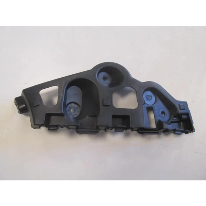 DACIA SANDERO- 13/16; ARKA TAMPON BAĞLANTI BRAKETİ SOL