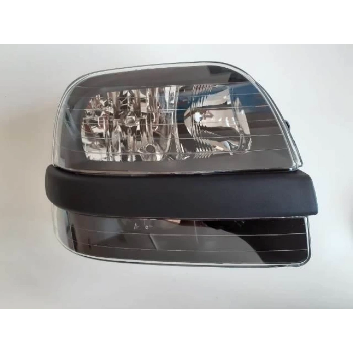 FIAT DOBLO- 01/05; FAR LAMBASI SAĞ ELEKTRİKLİ/MOTORSUZ/SİYAH 8FİŞLİ (SİYAH BANDLI)(AYFAR) (E MARKLI)