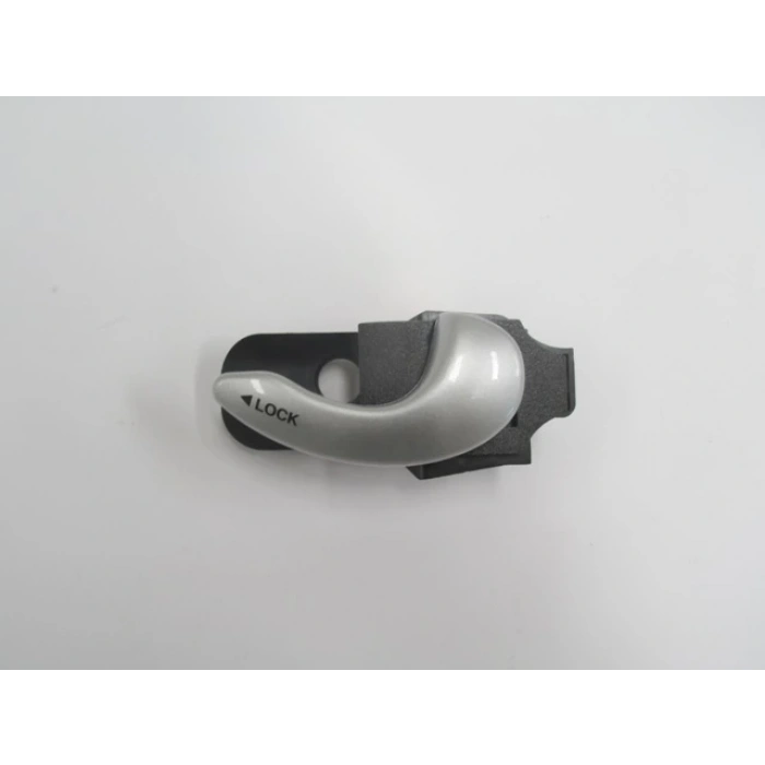 FIAT DOBLO- 01/05; ÖN KAPI İÇ AÇMA KOLU SAĞ GÜMÜŞ GRİ (HUSHAN)