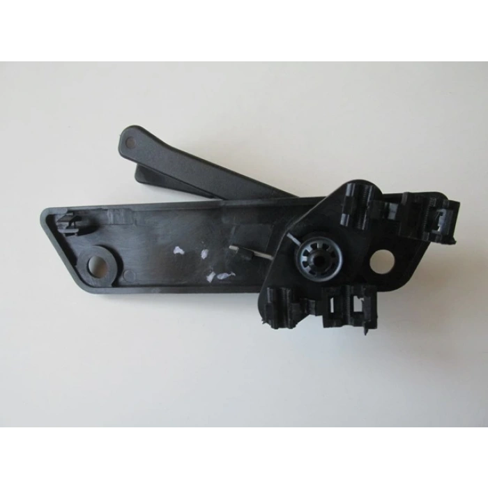 FIAT DOBLO- 06/10; ARKA BAGAJ KAPAĞI İÇ AÇMA KOLU SAĞ SİYAH