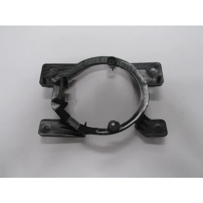 FIAT DOBLO- 11/15; SİS LAMBA İÇ BAĞLANTI ÇERÇEVESİ SOL