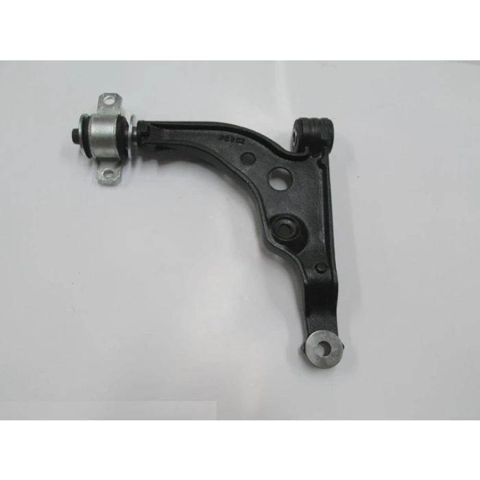 FIAT DUCATO- 97/02; ÖN ALT TABLA SAĞ ROTİLLİ/BURÇLU (SALINCAK) (Q 1,8 mm) (SH)