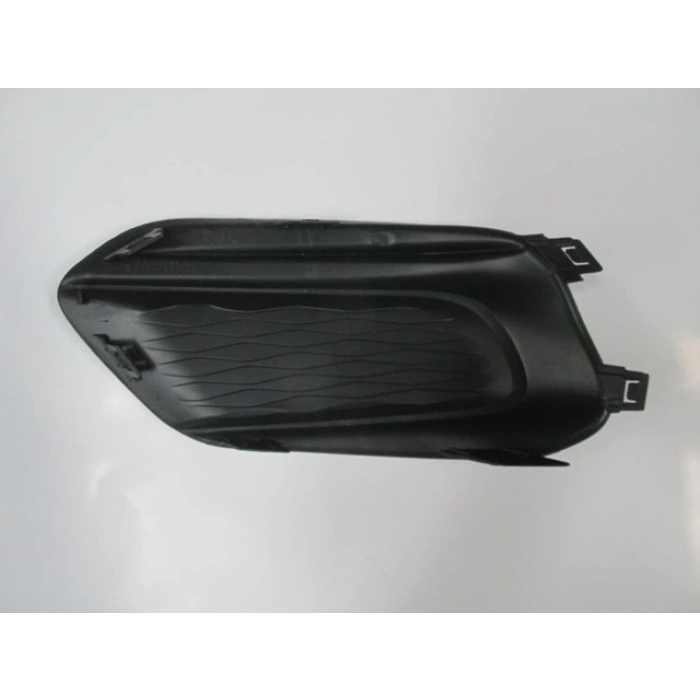 FIAT EGEA- SD/HB/SW- 15/20; SİS LAMBA KAPAĞI SAĞ SİS DELİKSİZ