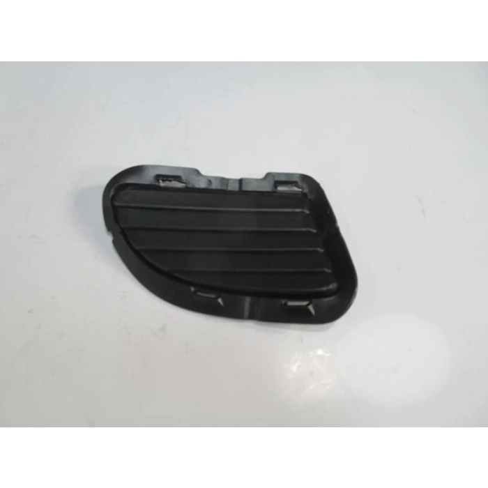 FIAT GRANDE PUNTO- 06/12; SİS LAMBA KAPAĞI SOL SİYAH (SİS DELİKSİZ)