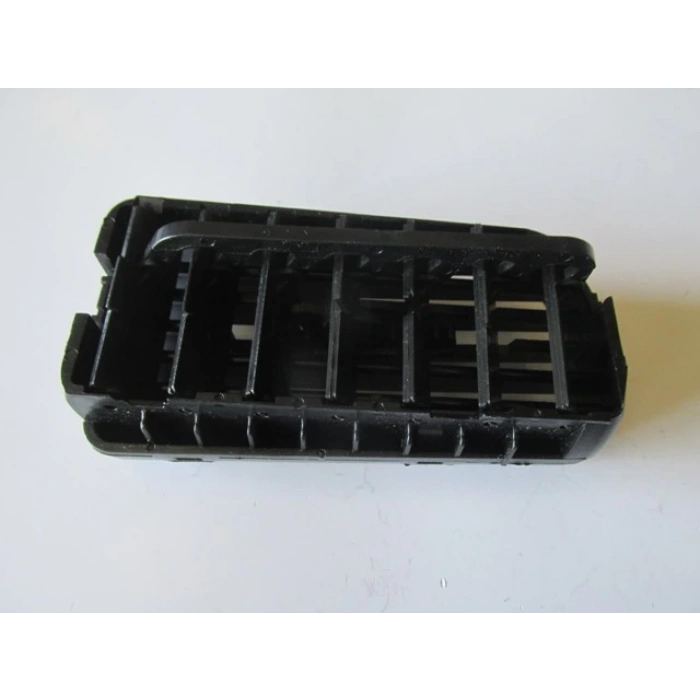 FIAT LINEA CLASSIC- 06/15; ÖN GÖĞÜS ORTA ÜFLEME PETEĞİ SOL (DİFİZÖR)