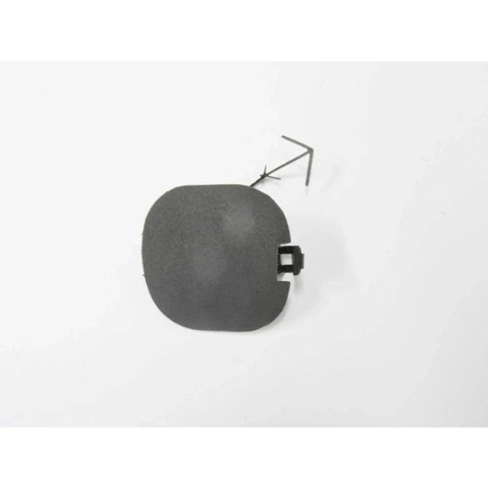 FIAT SIENA- 97/02; ÖN TAMPON ÇEKİ DEMİRİ KAPAĞI