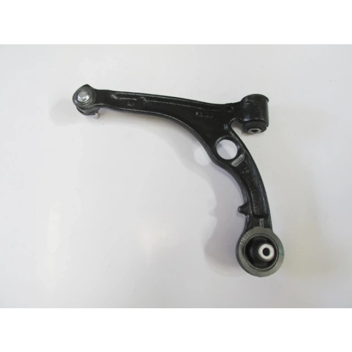 FIAT STILO- 03/06; ÖN ALT TABLA SAĞ ROTİLLİ/BURÇLU (SALINCAK) (14,5mm) (SH)