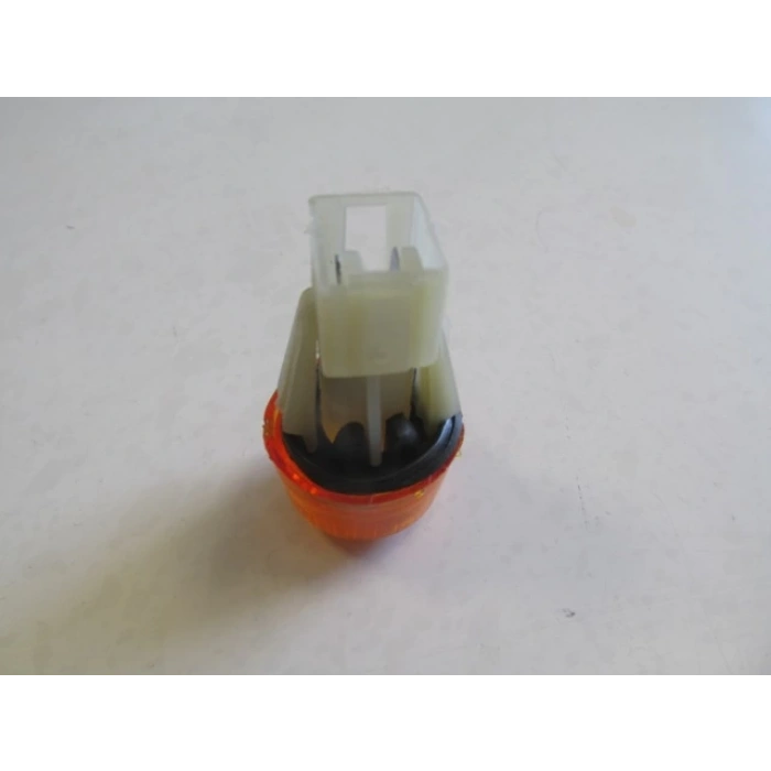 FIAT TIPO- 93/00; ÇAMURLUK SİNYALİ SARI SAĞ/SOL AYNI (ADET)