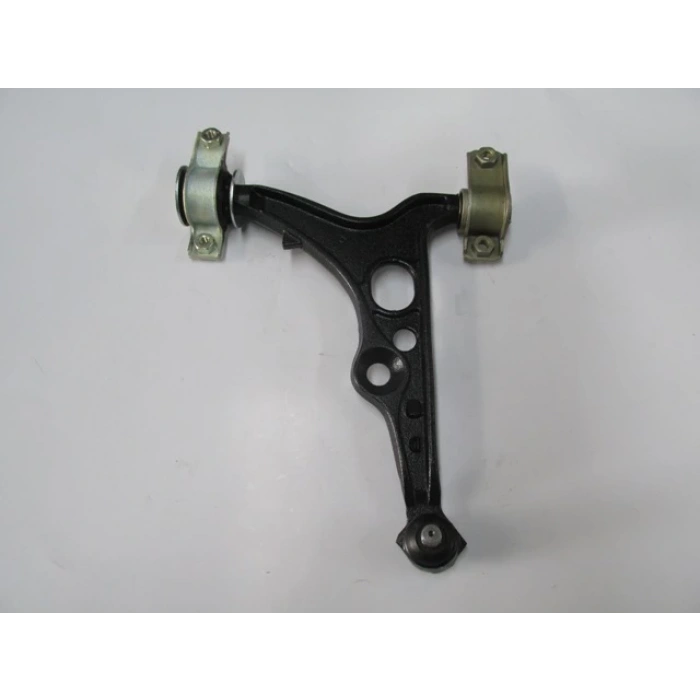 FIAT TIPO- 93/00; ÖN ALT TABLA SAĞ ROTİLLİ/BURÇLU (SALINCAK) (15mm) (SH)