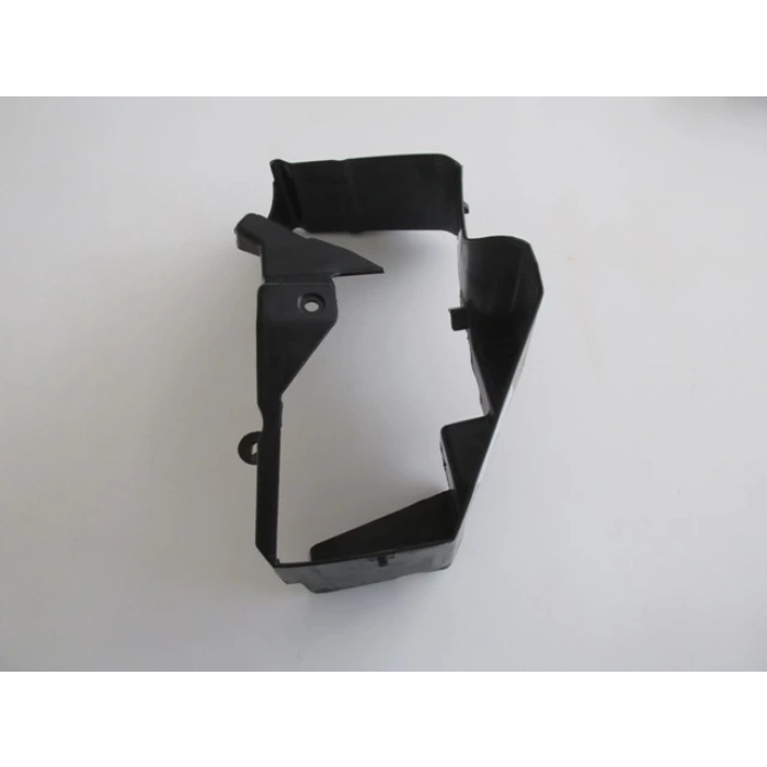 FORD FOCUS- SD/HB- 08/11; FREN TERTİBATI MUHAFAZA PLASTİĞİ ÇERÇEVESİ (BFN)