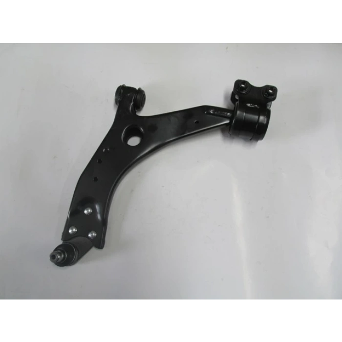 FORD KUGA- 08/12; ÖN ALT TABLA SOL ROTİLLİ/BURÇLU/TAKOZLU (SALINCAK) (SH)