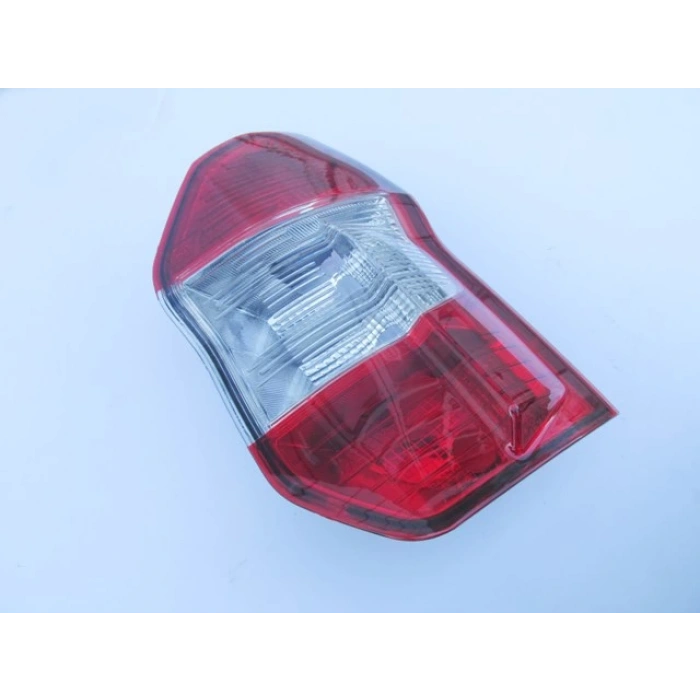 FORD TOURNEO COURIER- 18/23; STOP LAMBASI SAĞ KIRMIZI/BEYAZ (MARS) (E MARKLI)