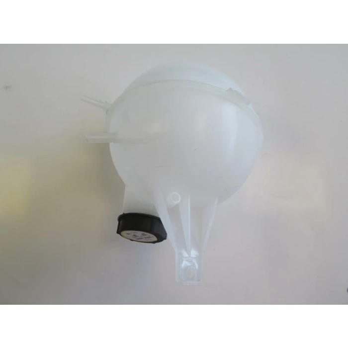 FORD TRANSIT- V347- 07/13; RADYATÖR YEDEK DEPOSU (KAPAKSIZ)